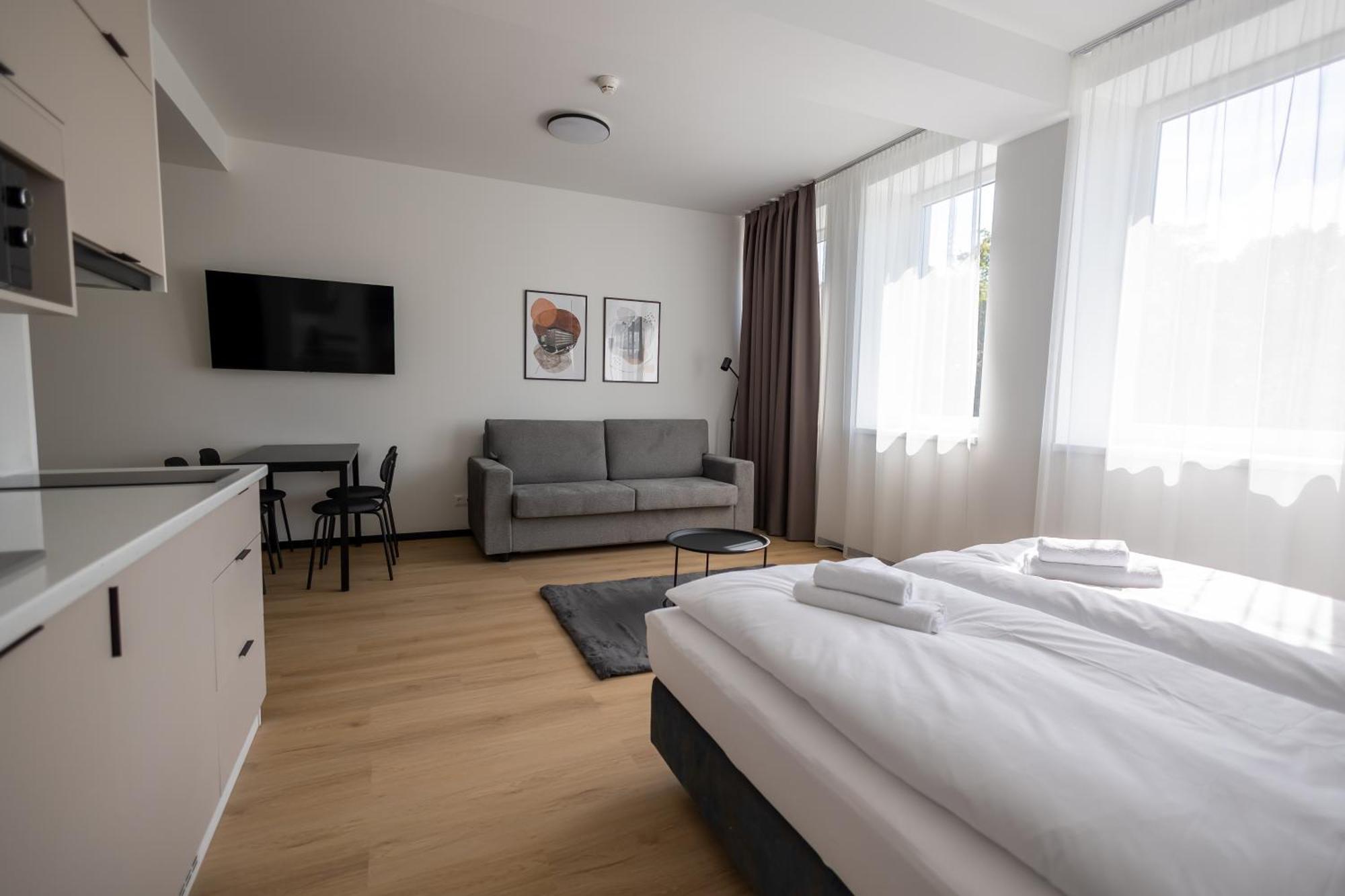 Central Residence Apartmanok Miskolc Esterno foto